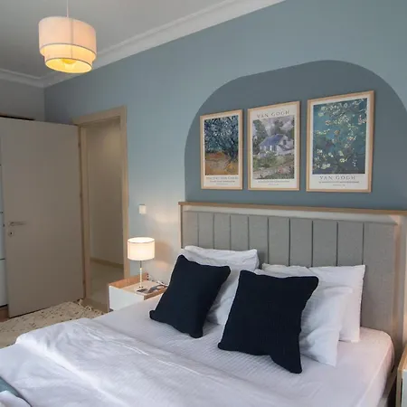 公寓 Cozy 2br Near Vialand Mall With Nespresso