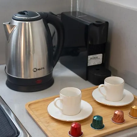 Cozy 2br Near Vialand Mall With Nespresso Istanboel