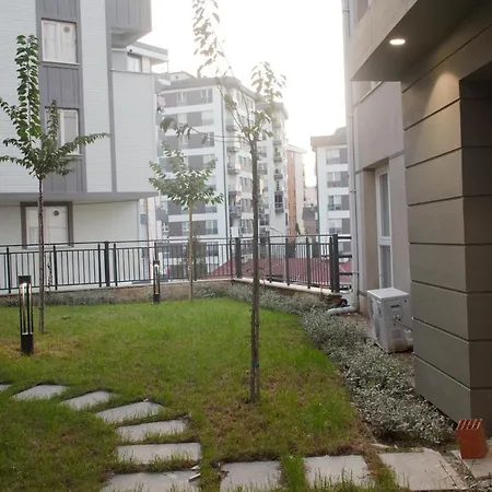 アパート Cozy 2br Near Vialand Mall With Nespresso イスタンブール